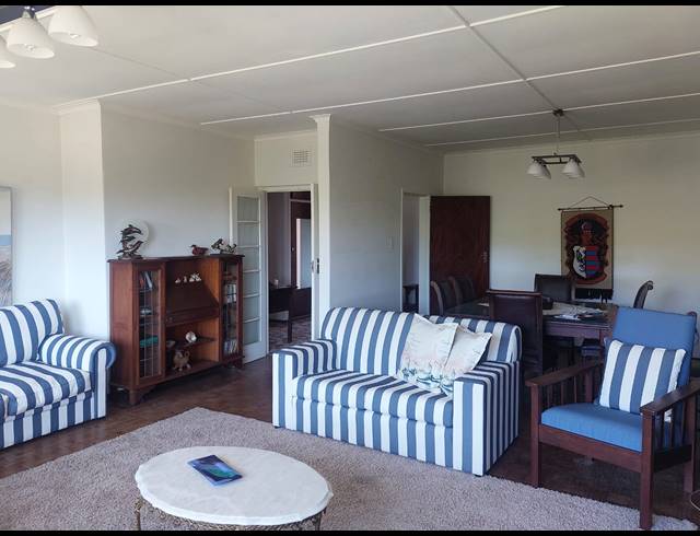 2 BEDROOM APARTMENT FOR SALE IN UVONGO